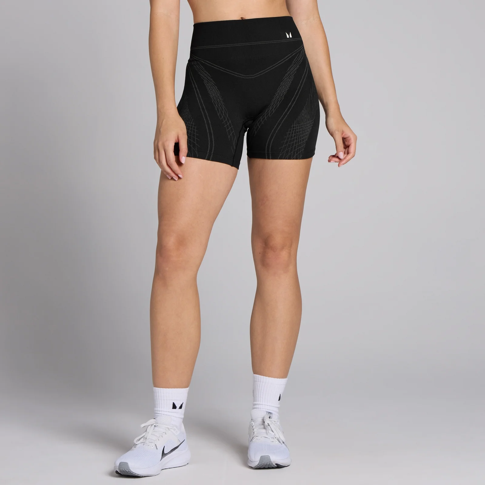 MP Tempo naadloze en lineaire short voor dames - Zwart - L Afbeelding 1